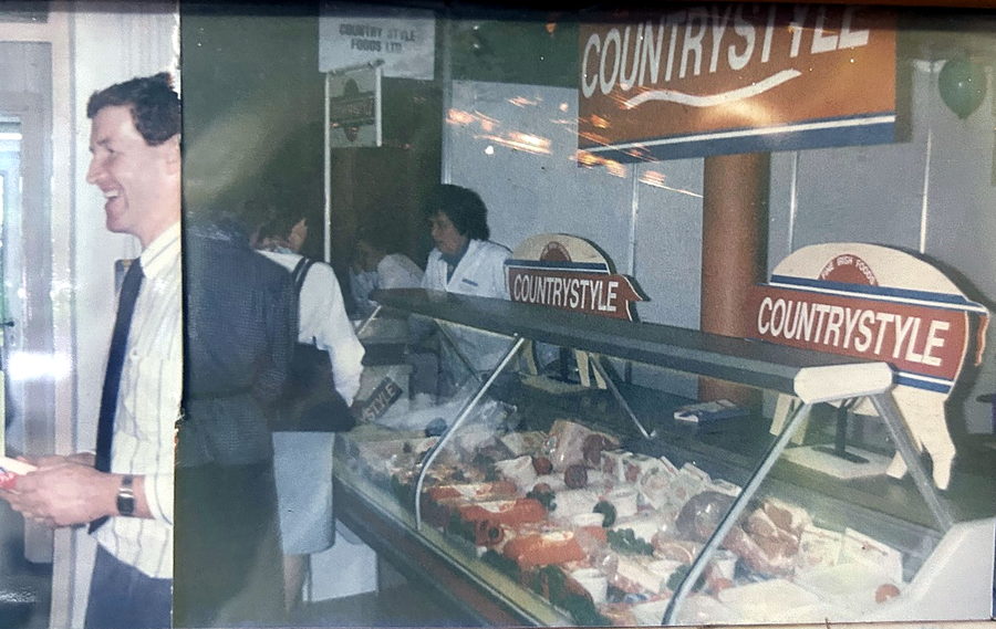 The original Countrystyle deli counter in the 1980s, with the Countrystyle banners above it